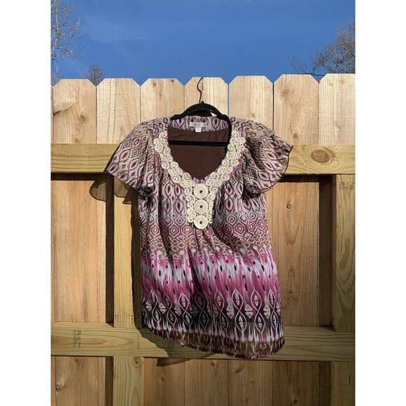 DRESSBARN Blouse Size M Burgundy, Pink, White Geometric Print w/Lace Around Neck - Picture 1 of 6
